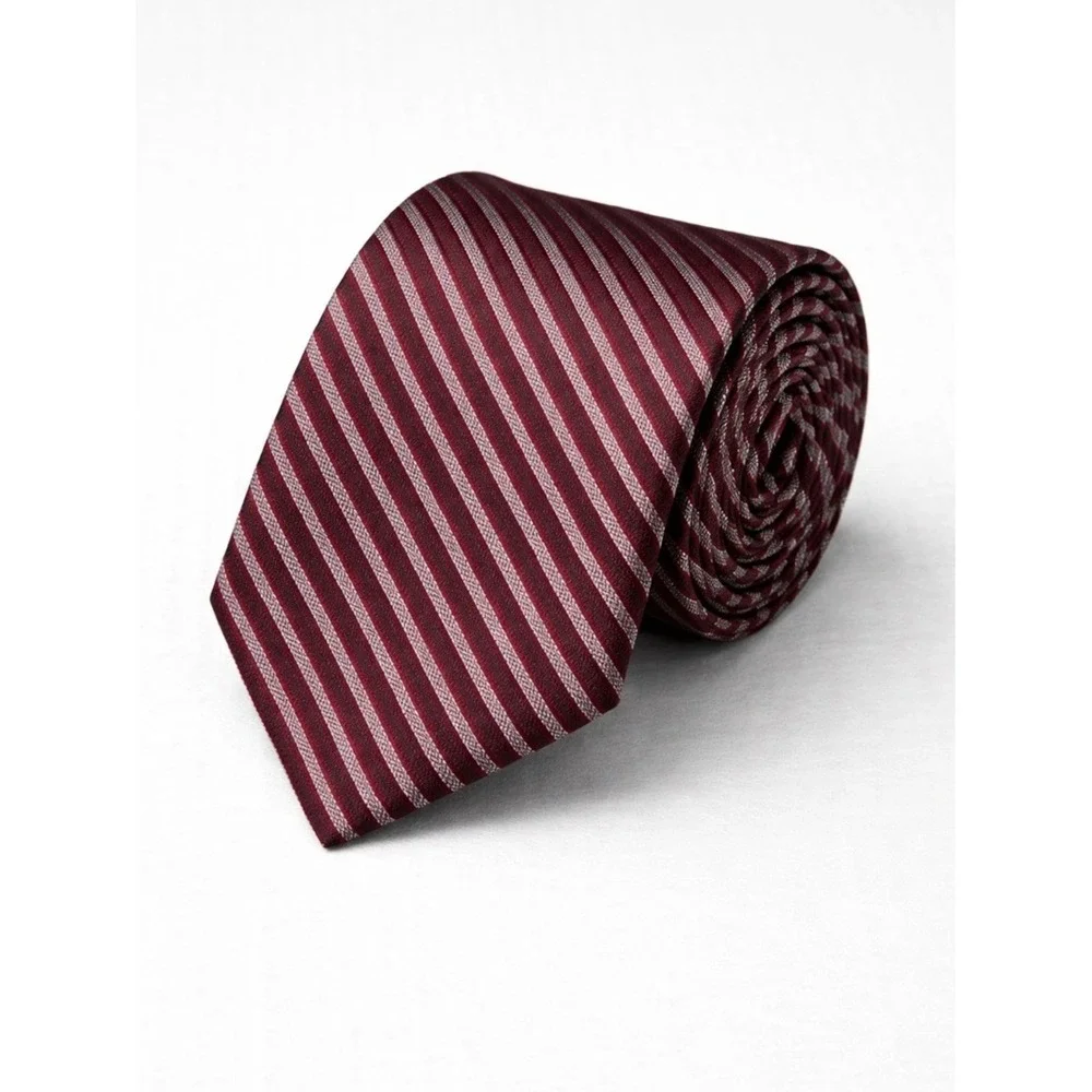 Claiborne Mens Silk Handmade Tie Striped Quiet Luxury Old Money